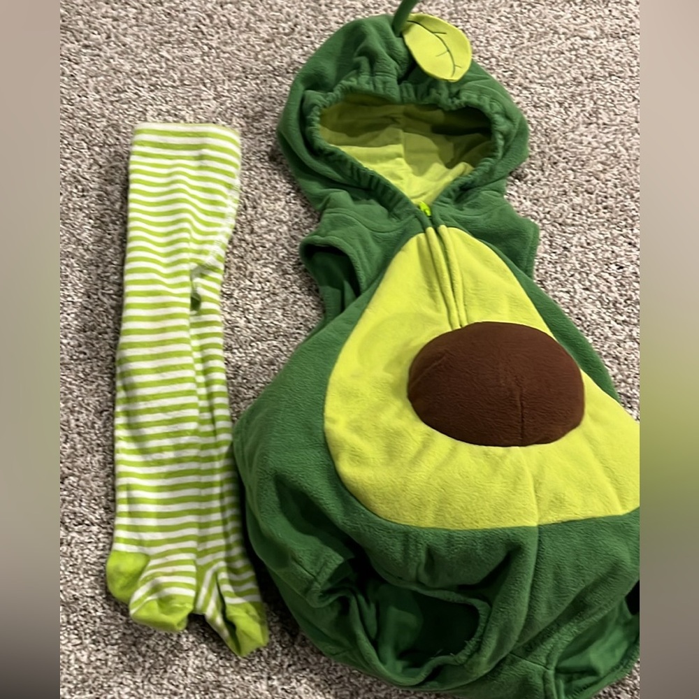 Carters Avocado costume 12 month